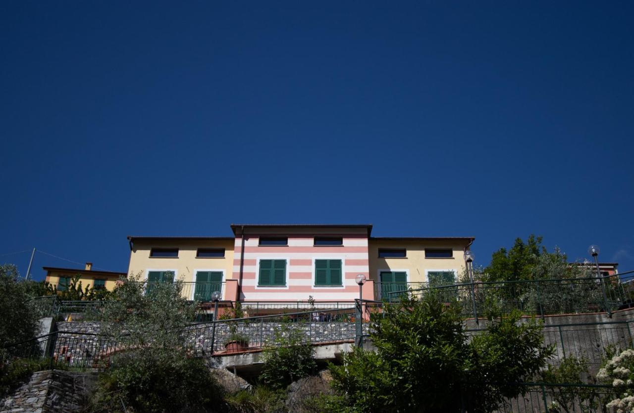 Un Posto Al Sole Bed & Breakfast Molino Nuovo  Bagian luar foto