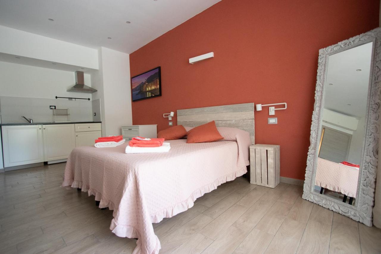 Un Posto Al Sole Bed & Breakfast Molino Nuovo  Bagian luar foto