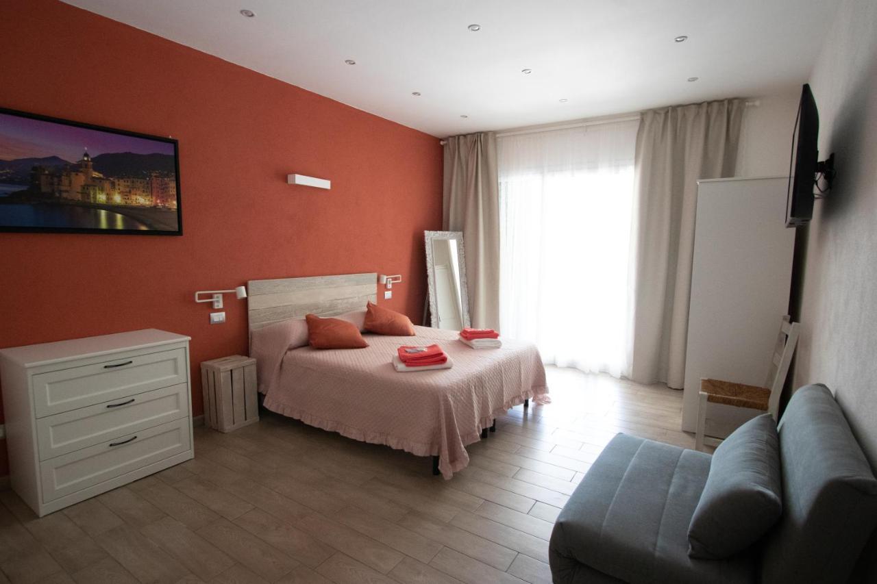 Un Posto Al Sole Bed & Breakfast Molino Nuovo  Bagian luar foto